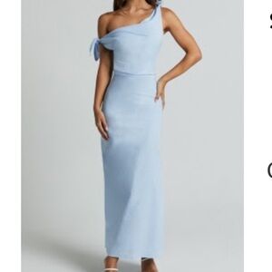 ✨Showpo✨ Off the Shoulder Side Split Linen Pale Blue